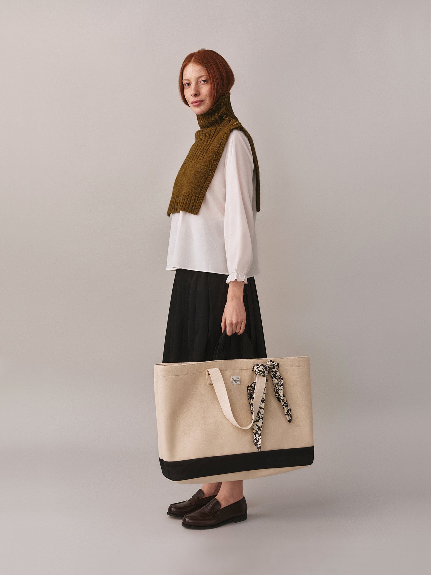 Women's Winter Look 2025 - Shirt and removable collar