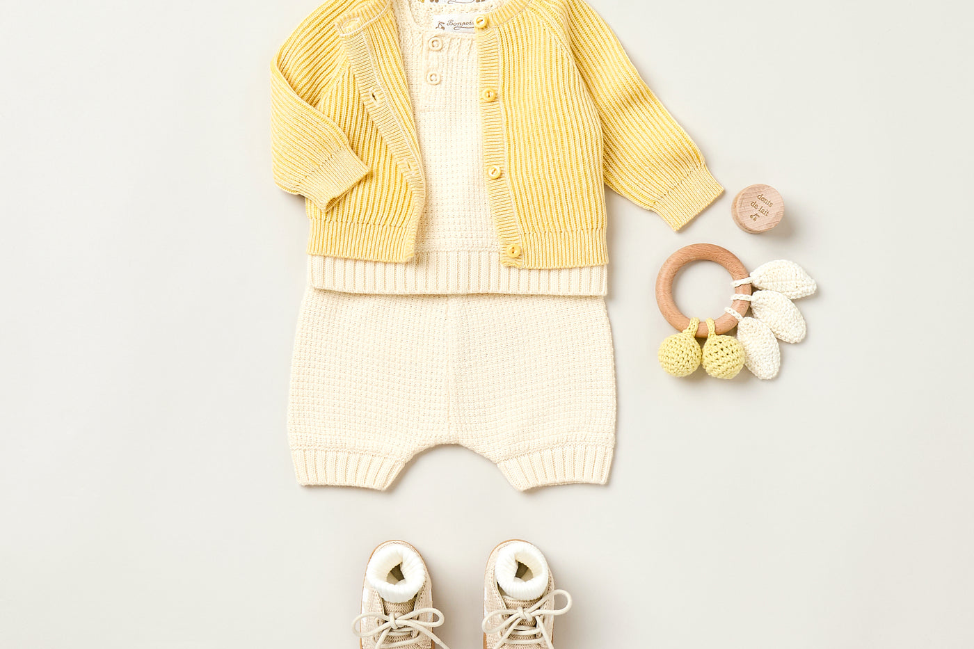 Summer 2025 Newborn's look - Yellow set and cardigan