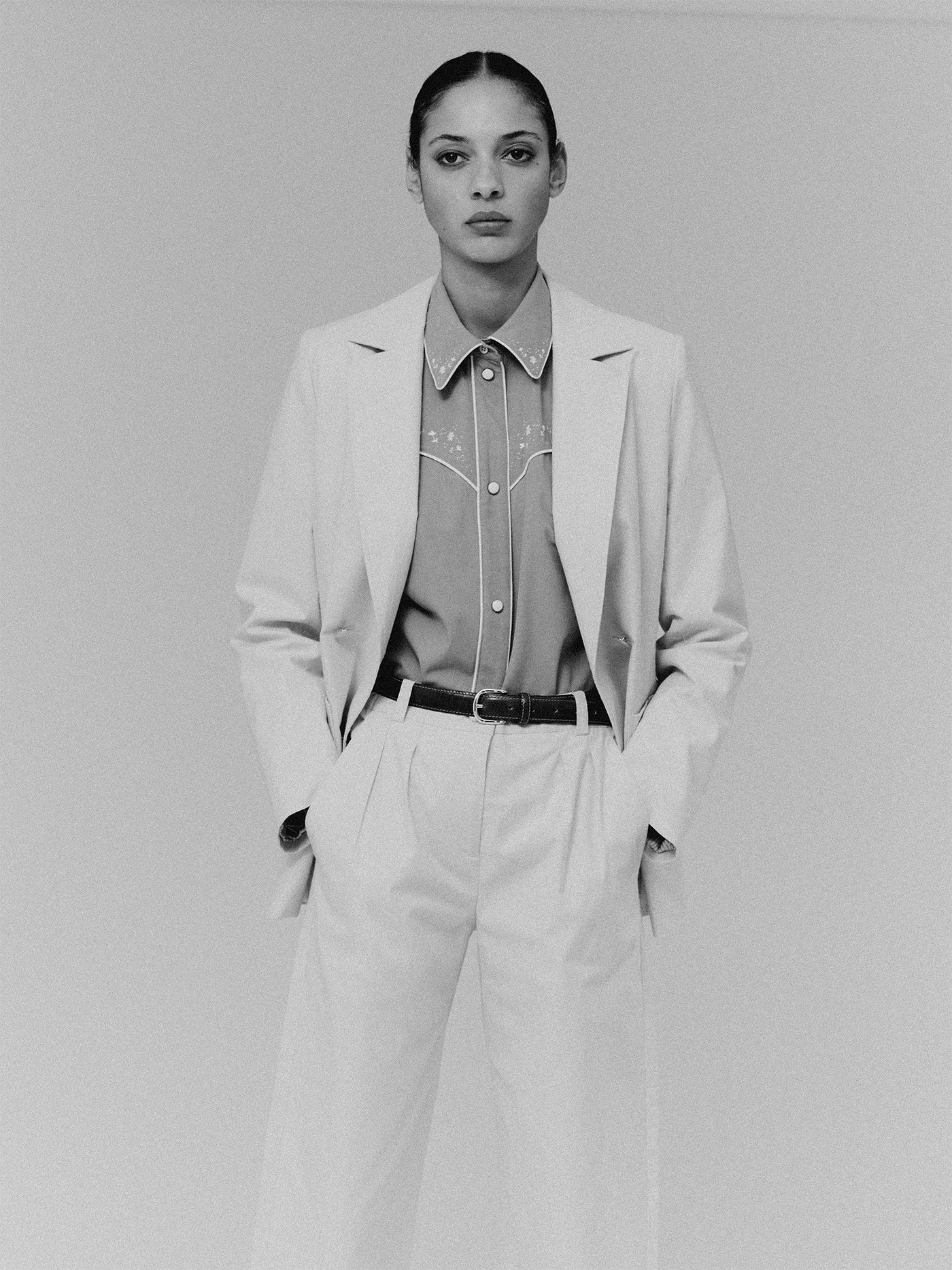 Women's summer look 2025 trouser suit