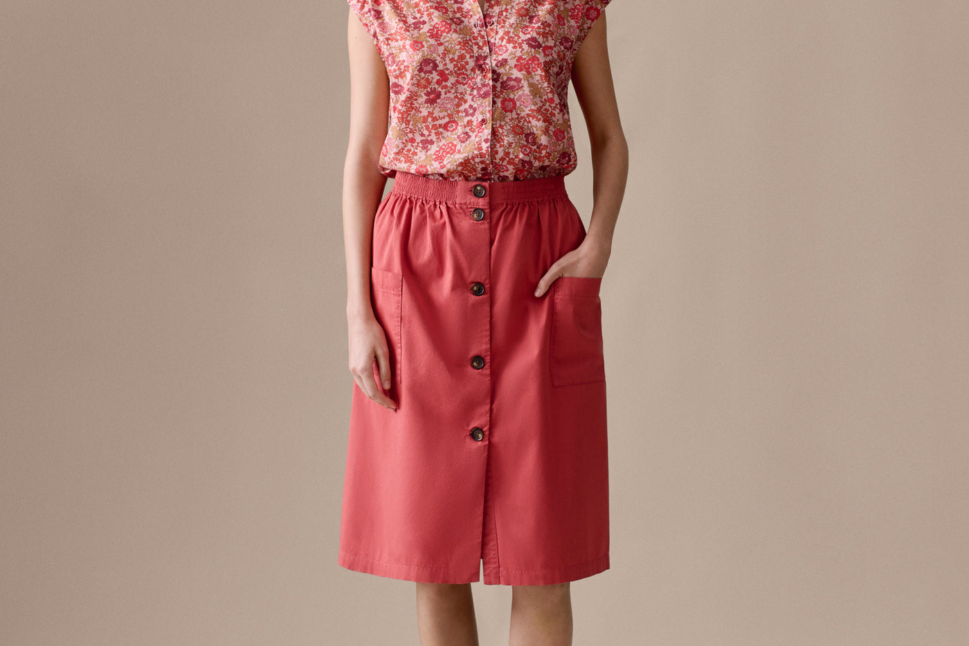 Women's Summer Look 2026 - Liberty print blouse