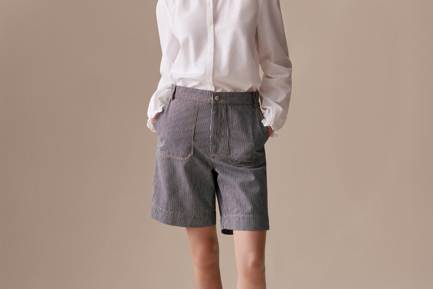 Women's Summer Look 2026 – Ruffled Blouse