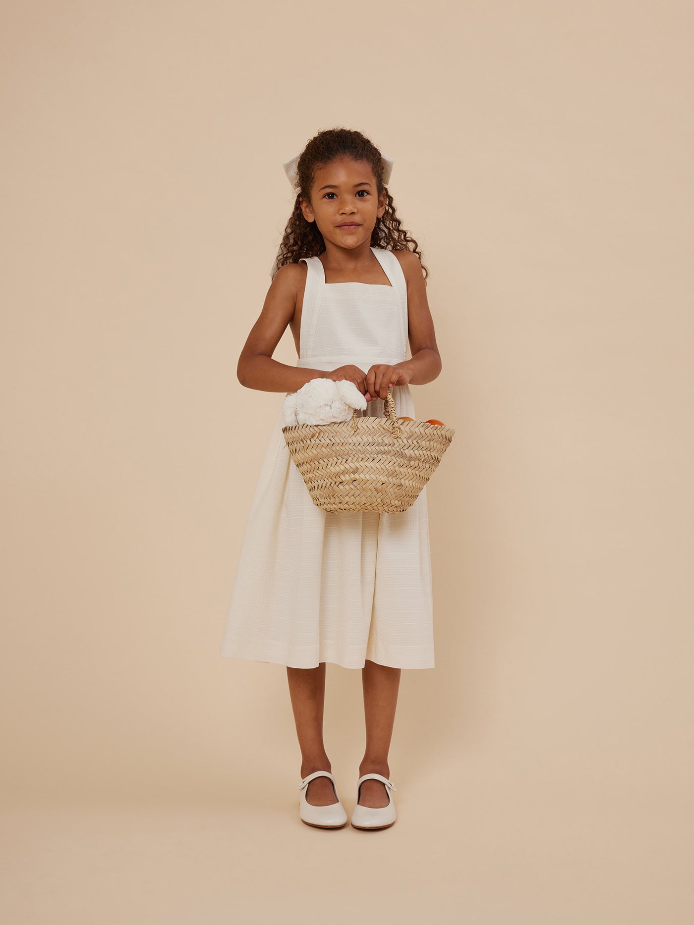 Summer 2024 girl's look white seersucker dress