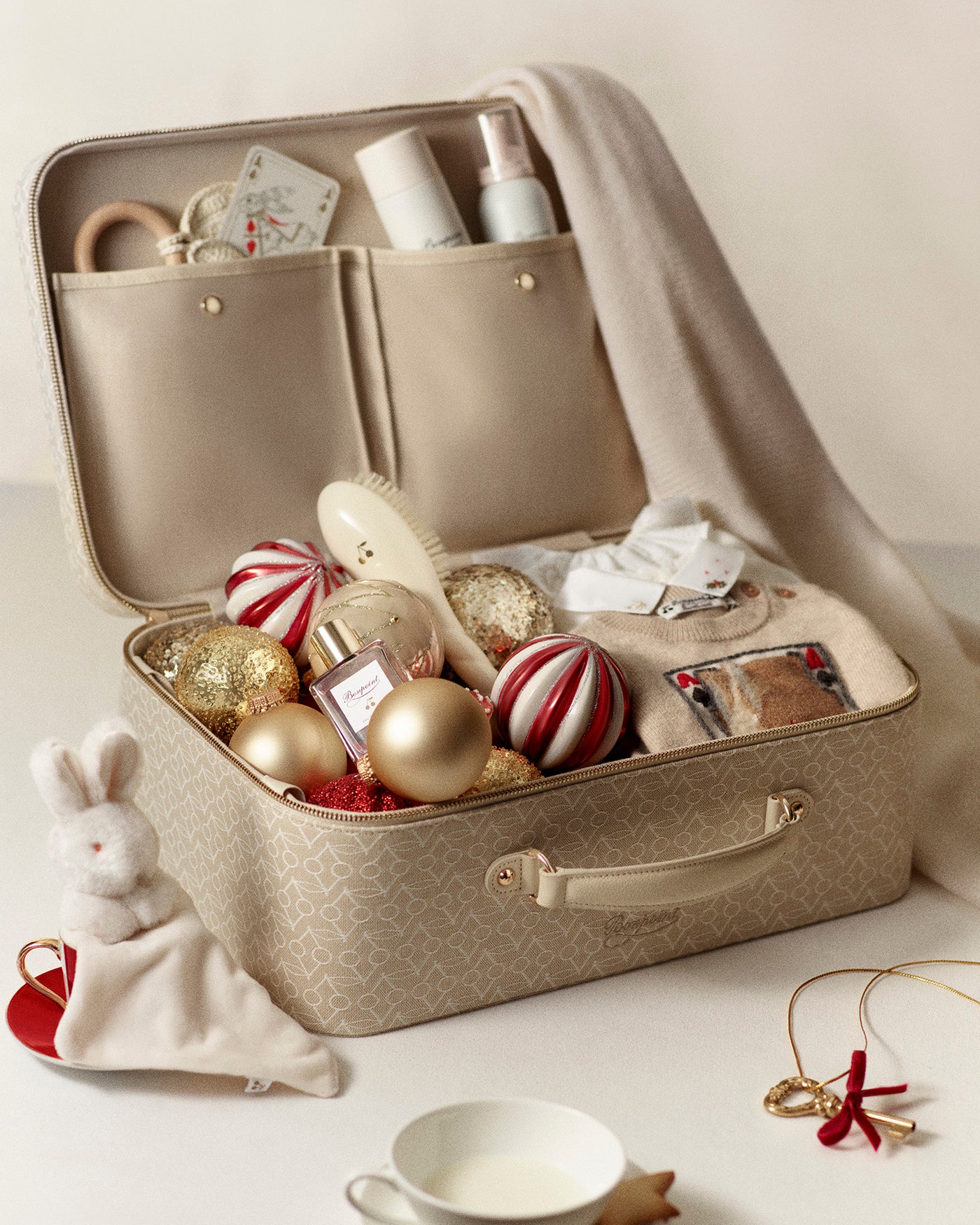 Newborn Suitcases<br>from £145