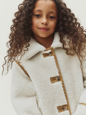 Manya coat in faux leather