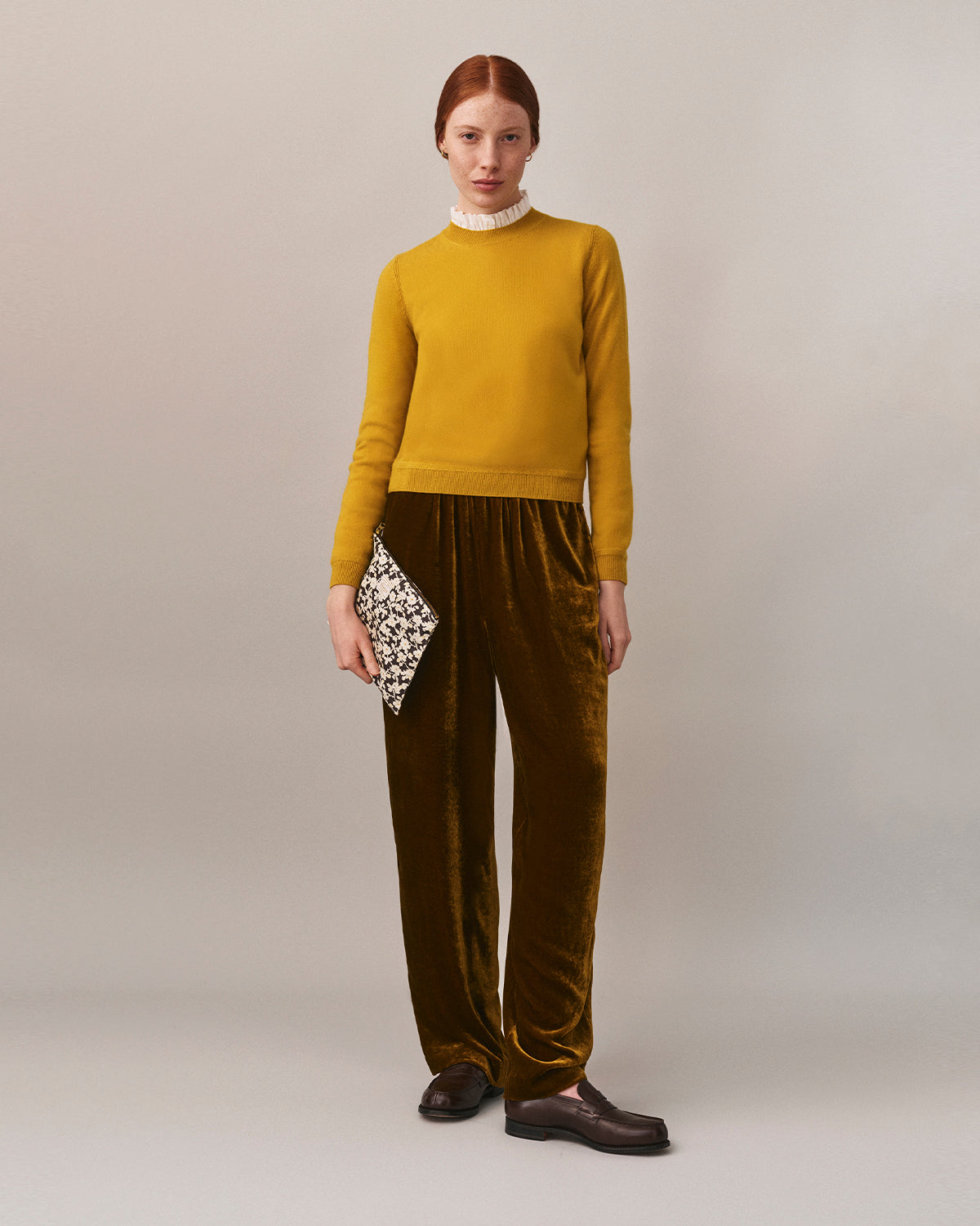 Women's Winter Look 2025 - Silk velvet pants