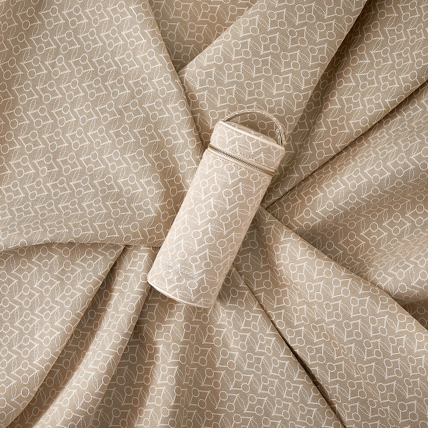 Bonpoint’s look and style is a celebration of French traditions handed down from generation to generation.