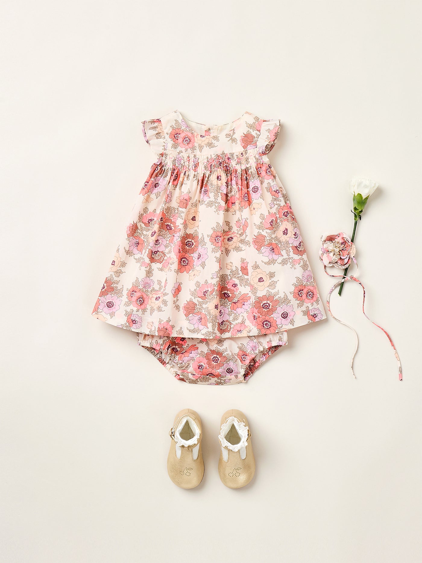 Summer 2025 Baby girl's look - Smocked floral dress