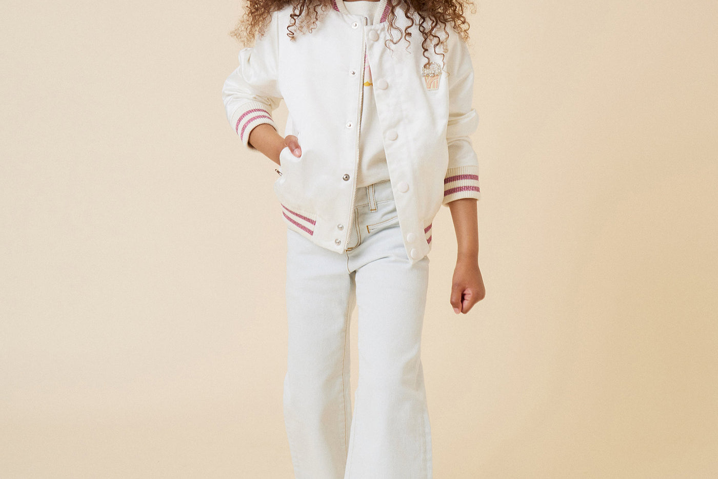 Summer 2024 girl's look satin jacket