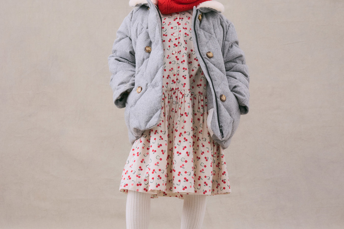 Winter 2024 girl's look gray coat
