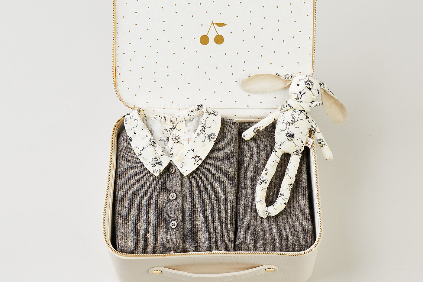 Newborn suitcase for boy winter 2023