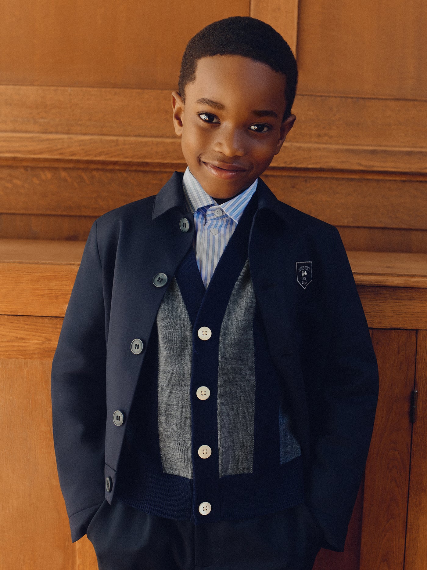 Mandel V-neck cardigan with grey stripes in wool