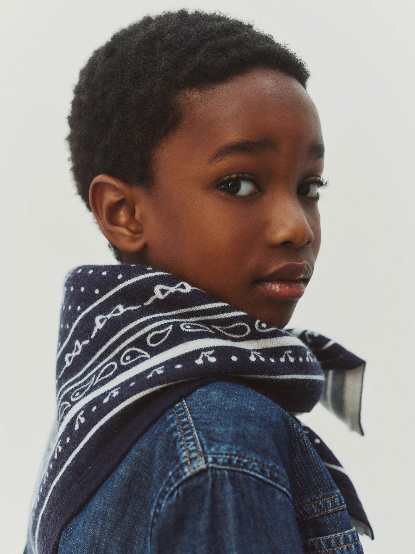 Marcy navy cashmere scarf