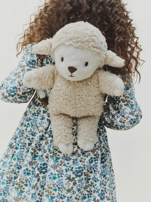 Maddison faux fur sheep-shaped backpack