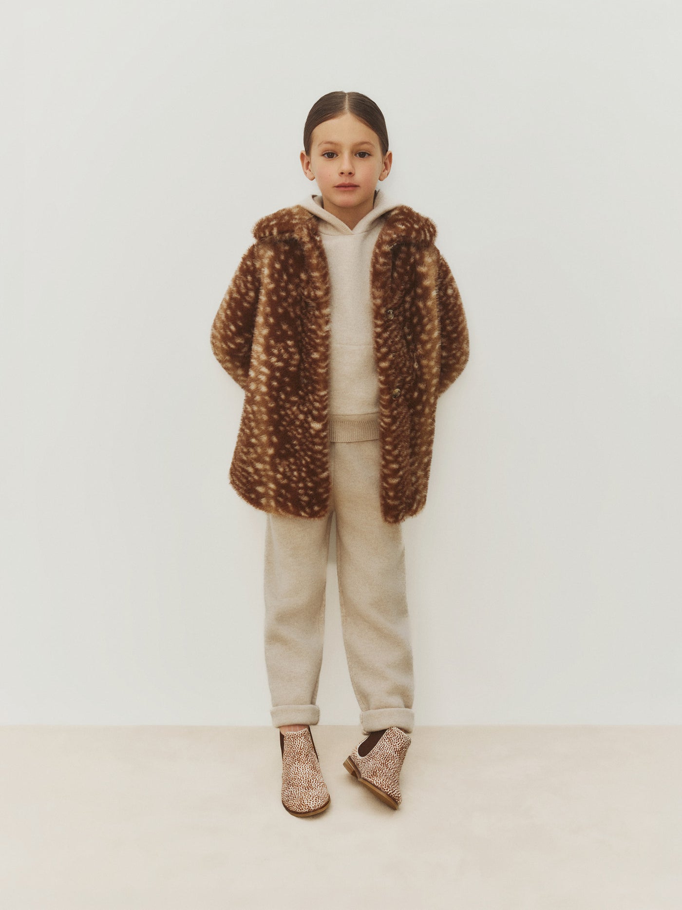 Girls’ Winter 2026 Look - Faux fur coat