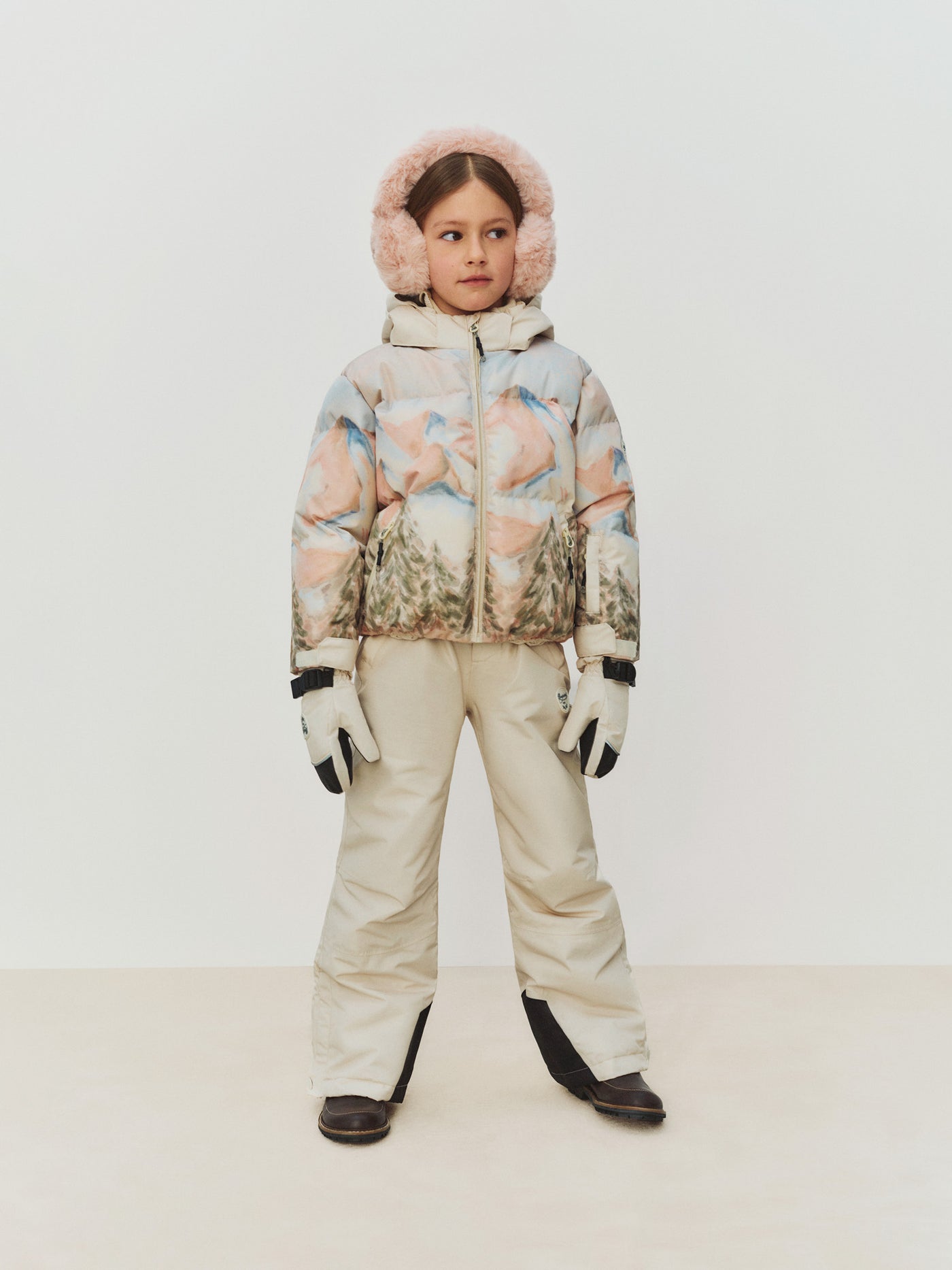 Girls' Winter 2026 Look - Ski Outfit