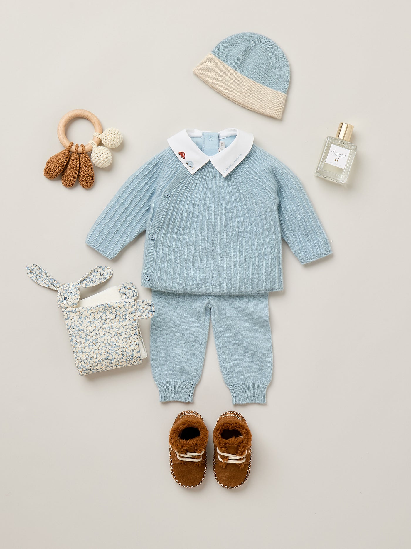 Ging set in blue fancy-stitch cashmere