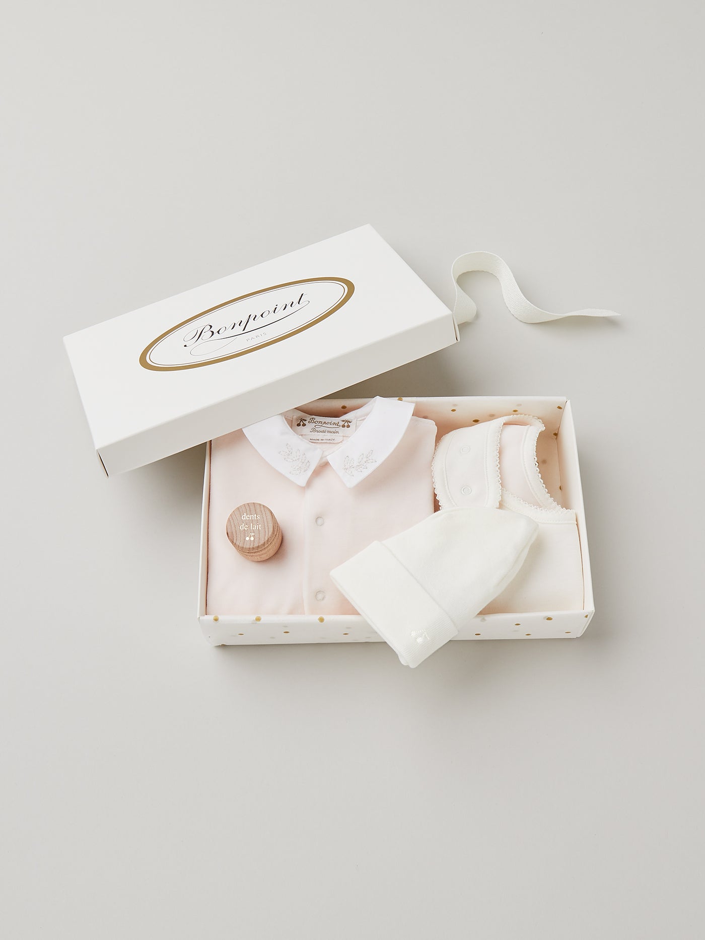 Pink first moments set