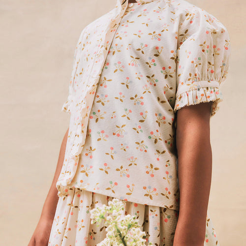Cindy blouse with cherry print