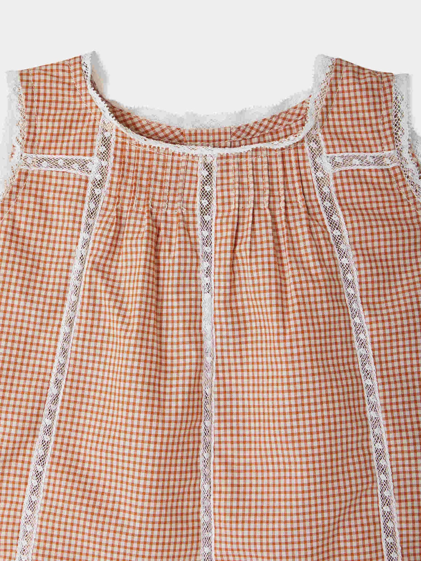 Acacia blouse with checks and lace