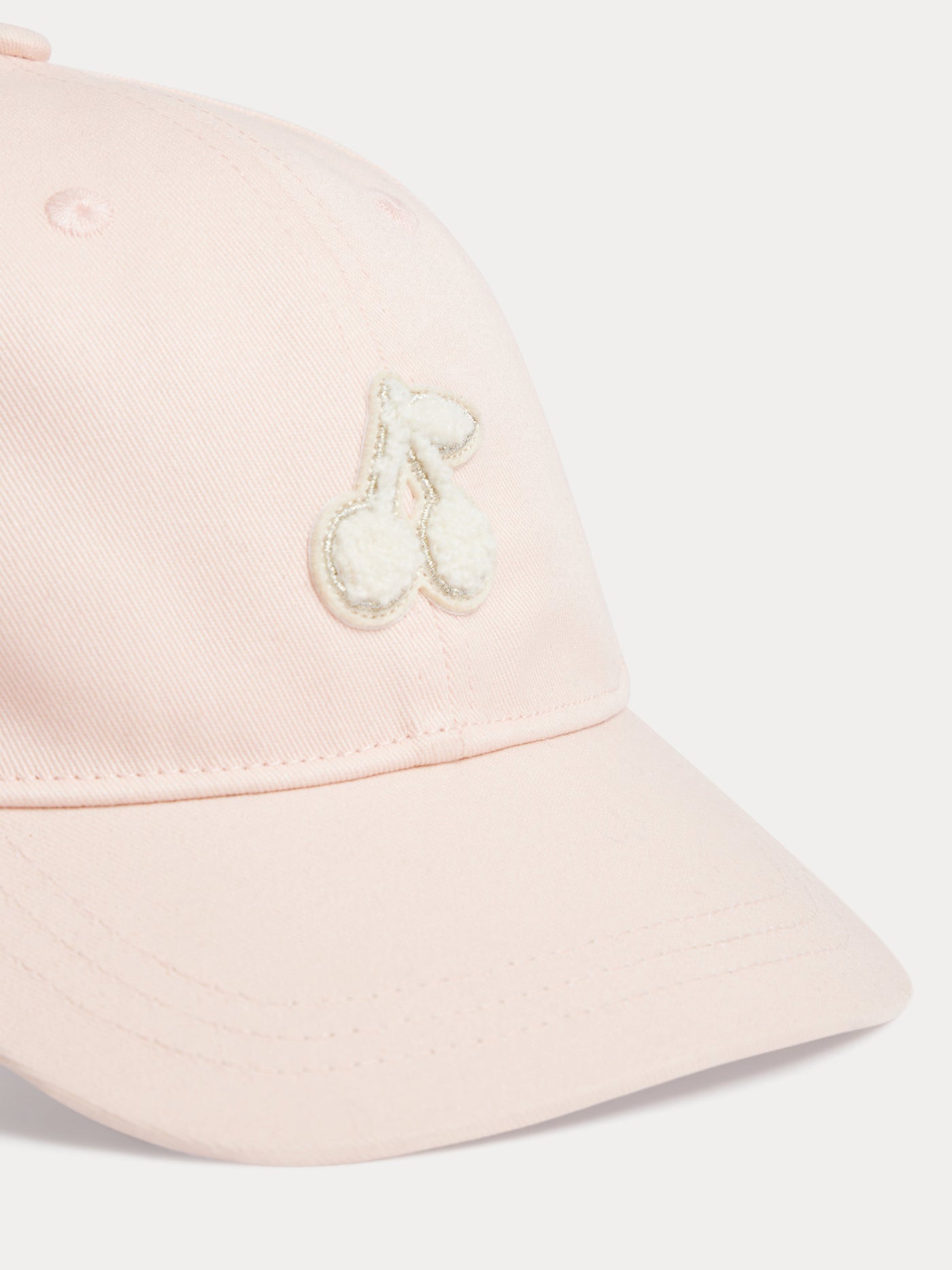 Lyna cap tied at the back