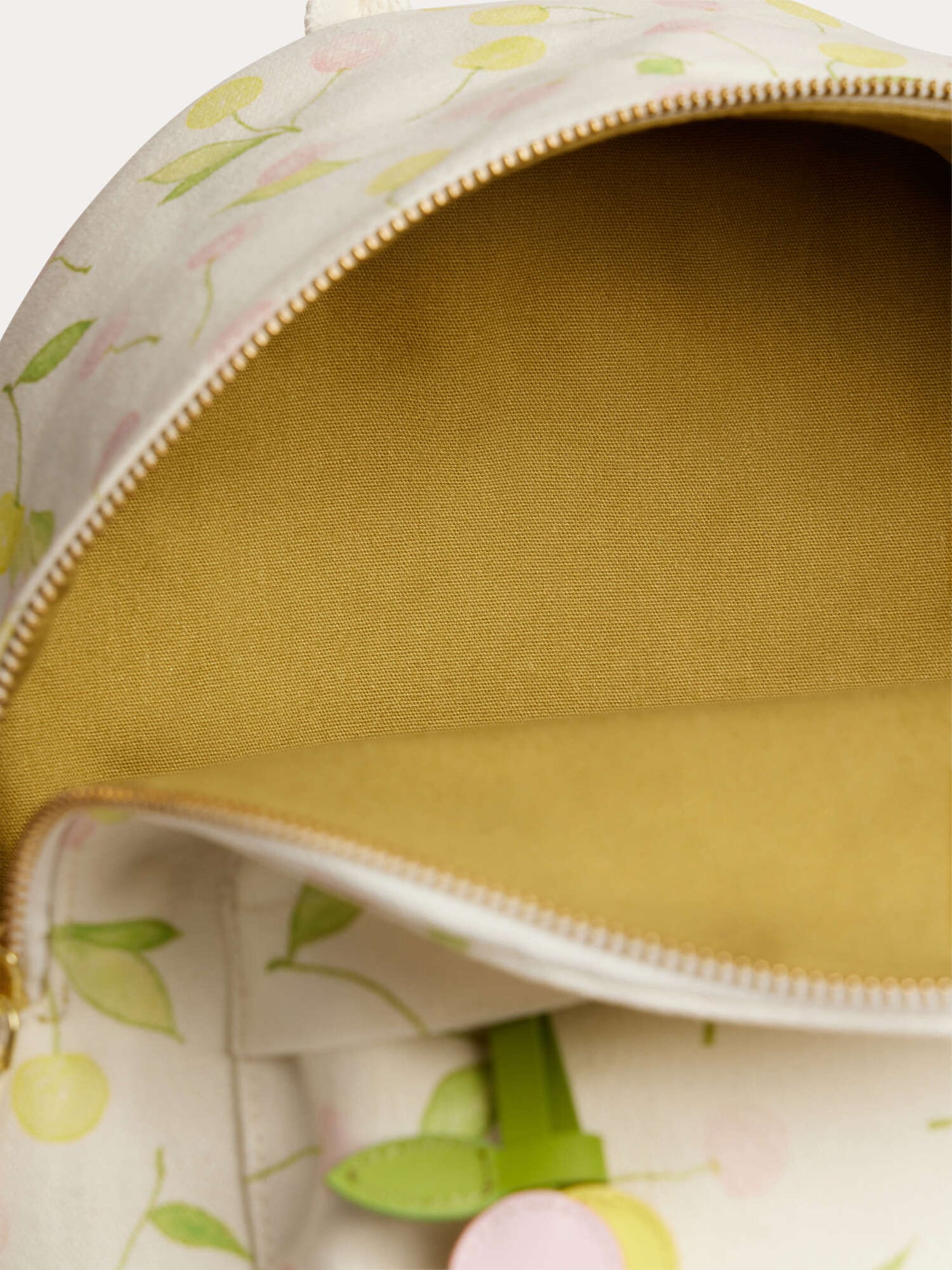 Jova backpack with cherry print