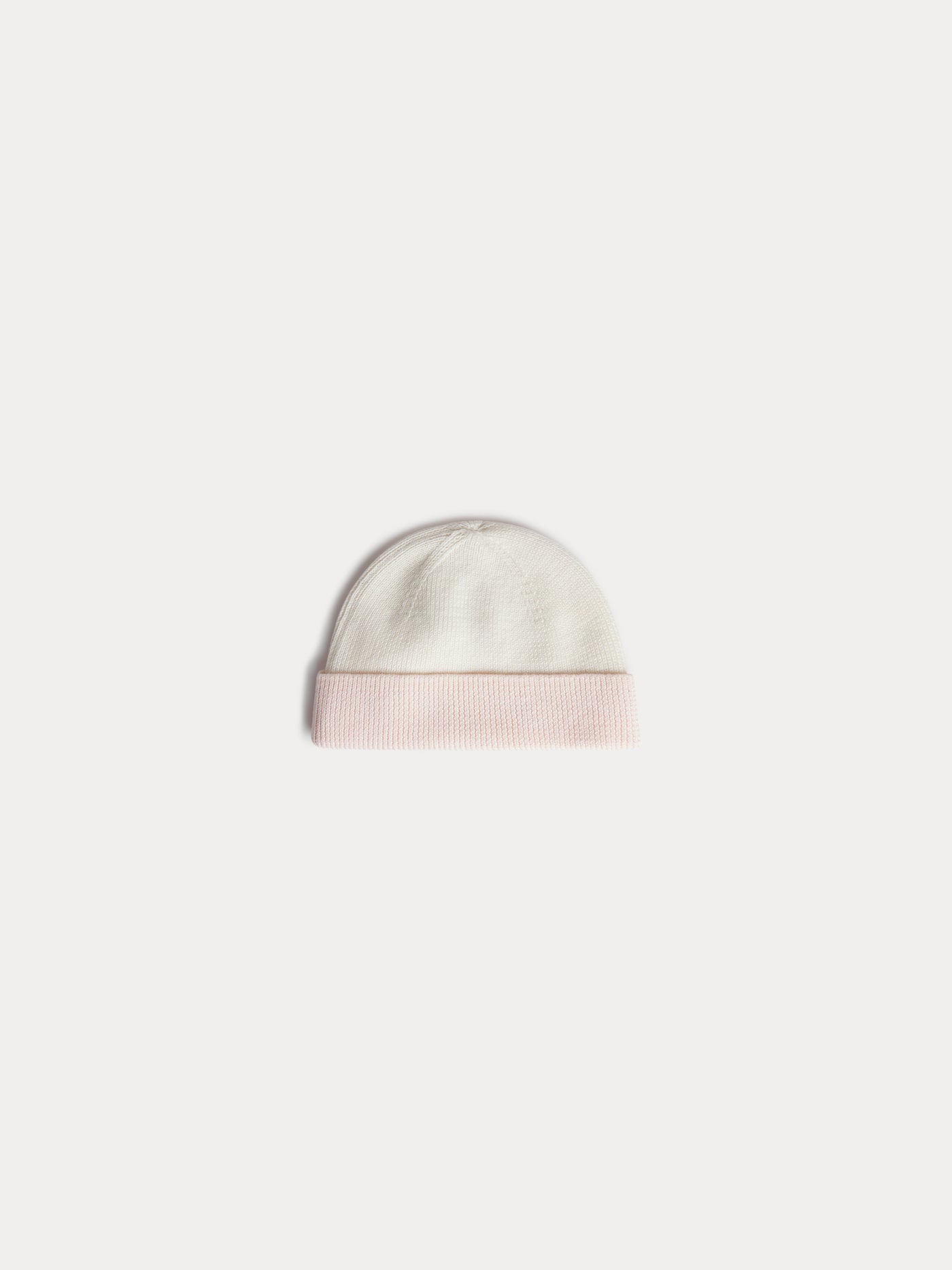 Darbo beanie in milk white wool and cashmere
