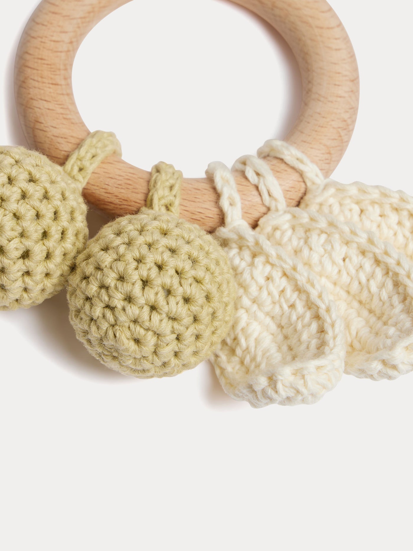 Becherrymini hand-crocheted rattle