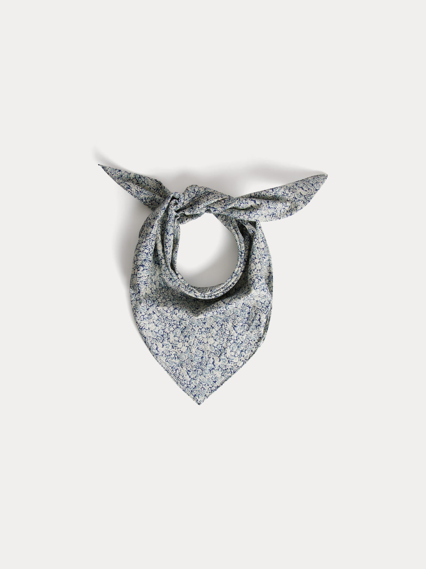 Latteo bandana in Liberty organic cotton fabric