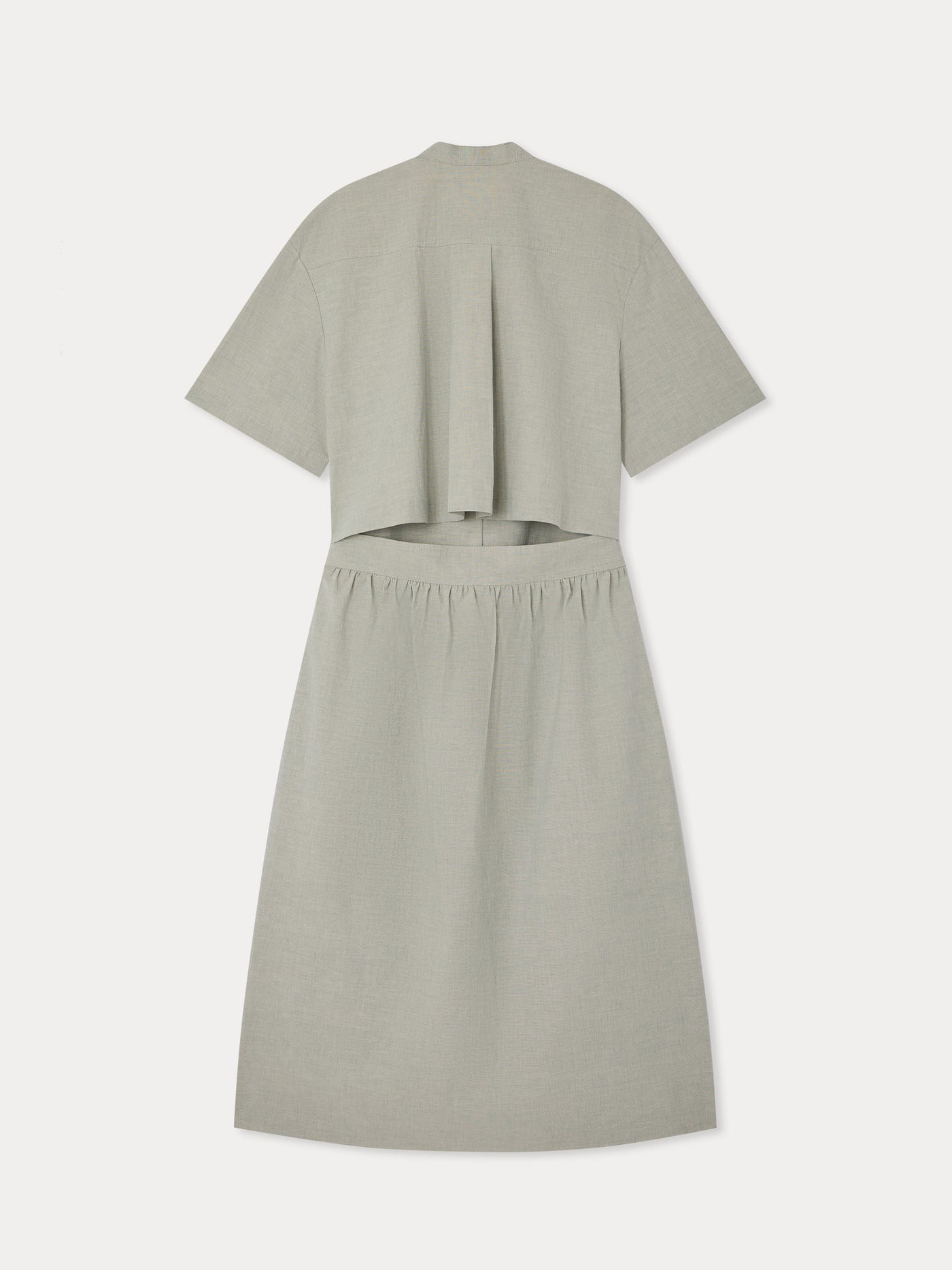 Lyla dress with a mandarin collar and a slit in the back