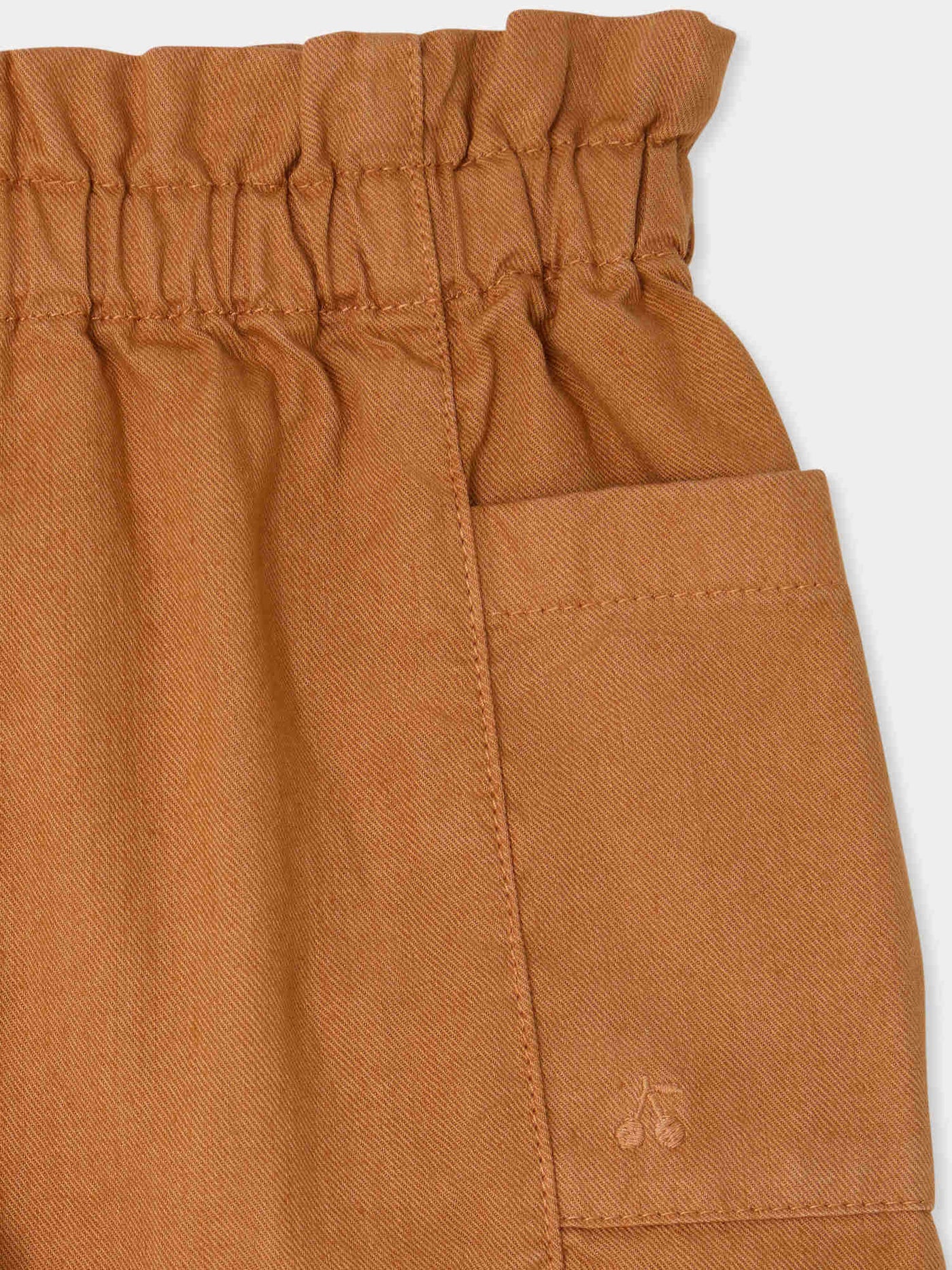 Nougat shorts in caramel organic cotton