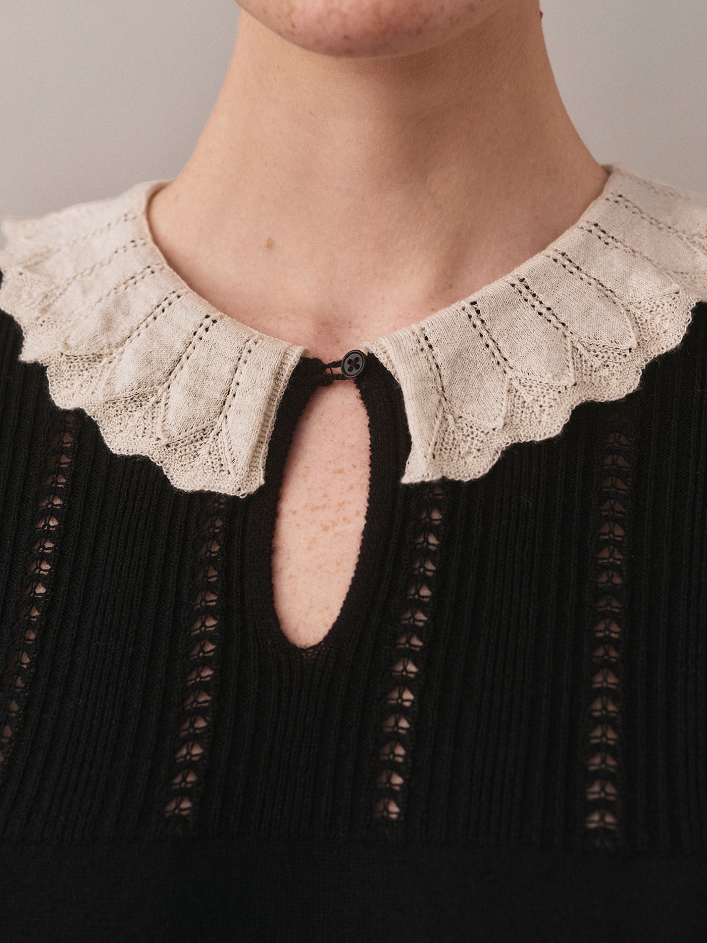 Jimina sweater with wool and silk collar