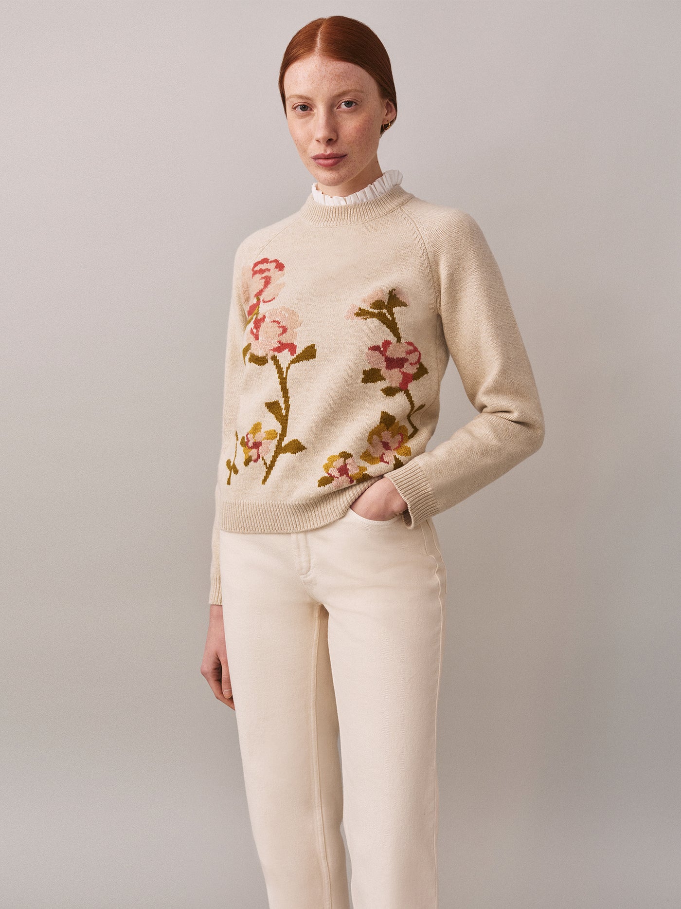 Nottingham sweater with flower embroidery