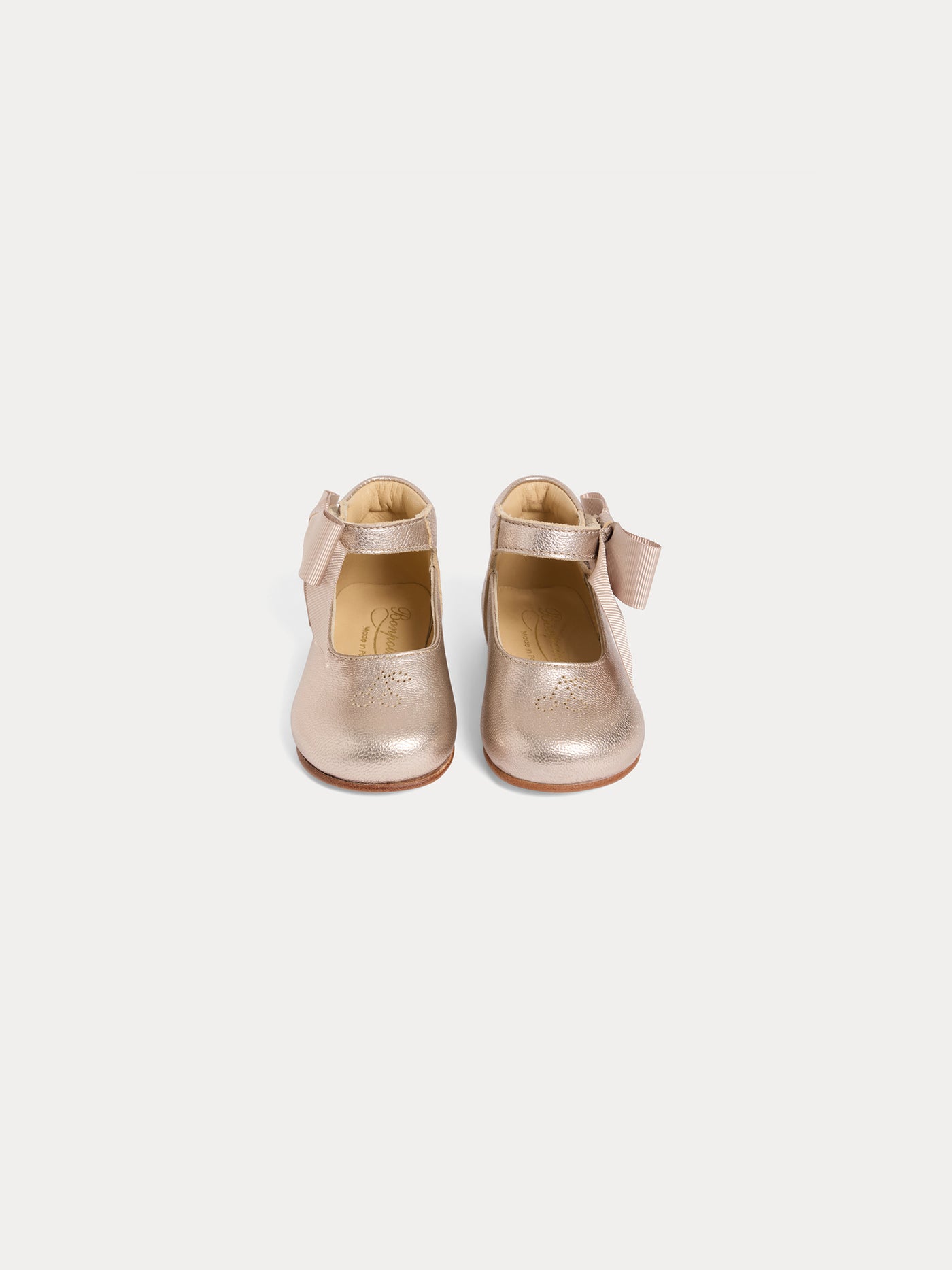 Jain first steps shoes in pink laminated leather