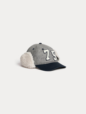 Moha two-tone cap in faux fur
