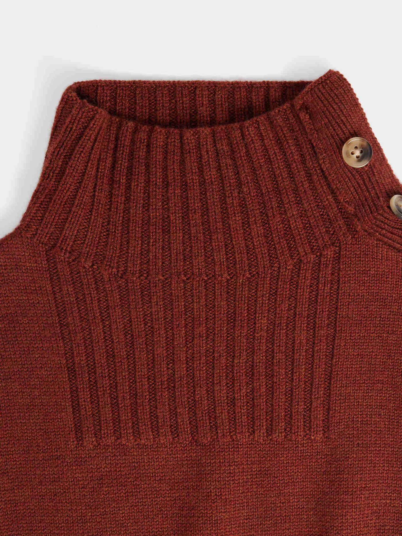 Mina Lou removable buttoned collar in wool