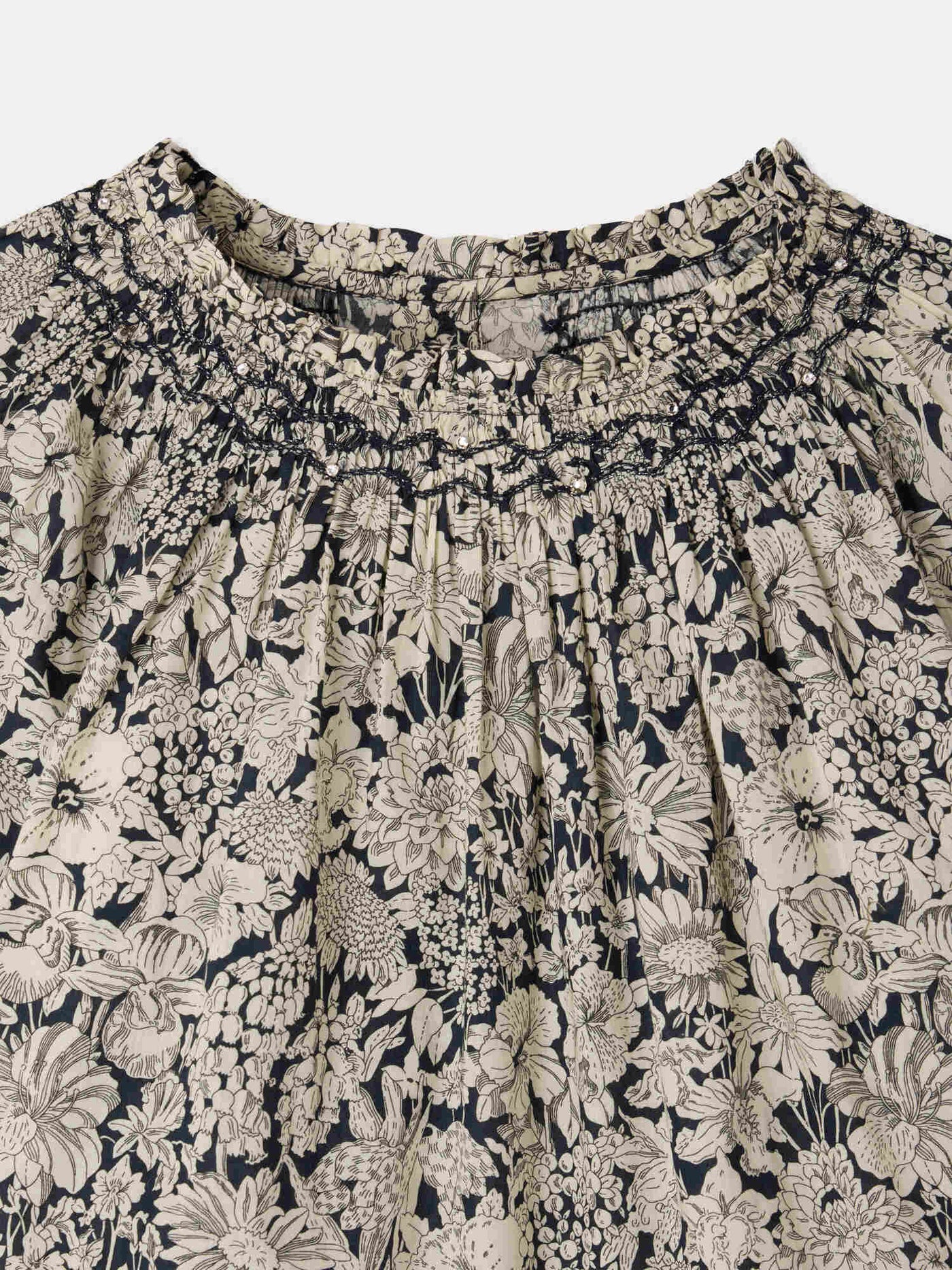 Blouse Blandine in Liberty fabric smocked and hand-embroidered in organic cotton