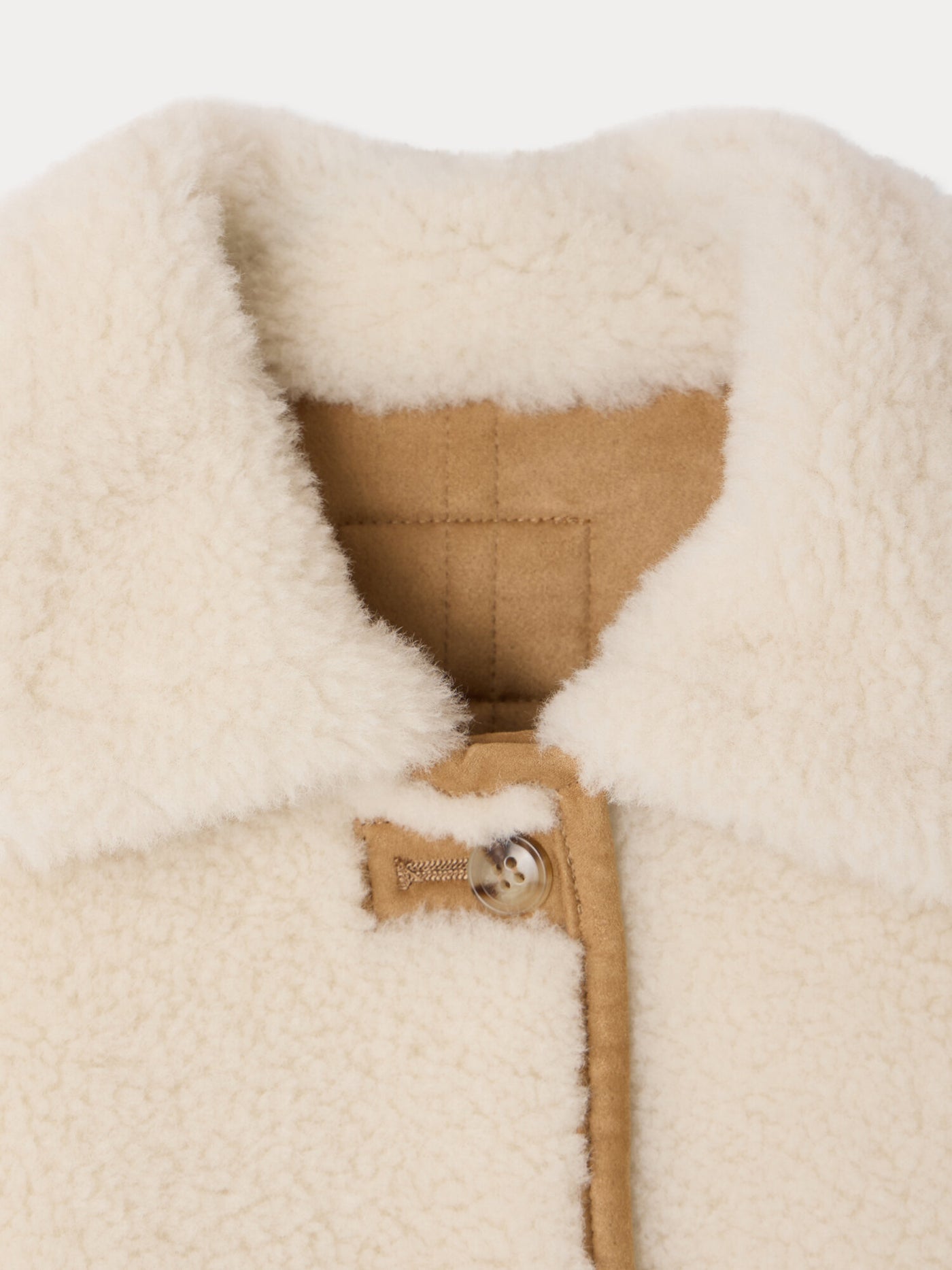 Manya coat in faux leather