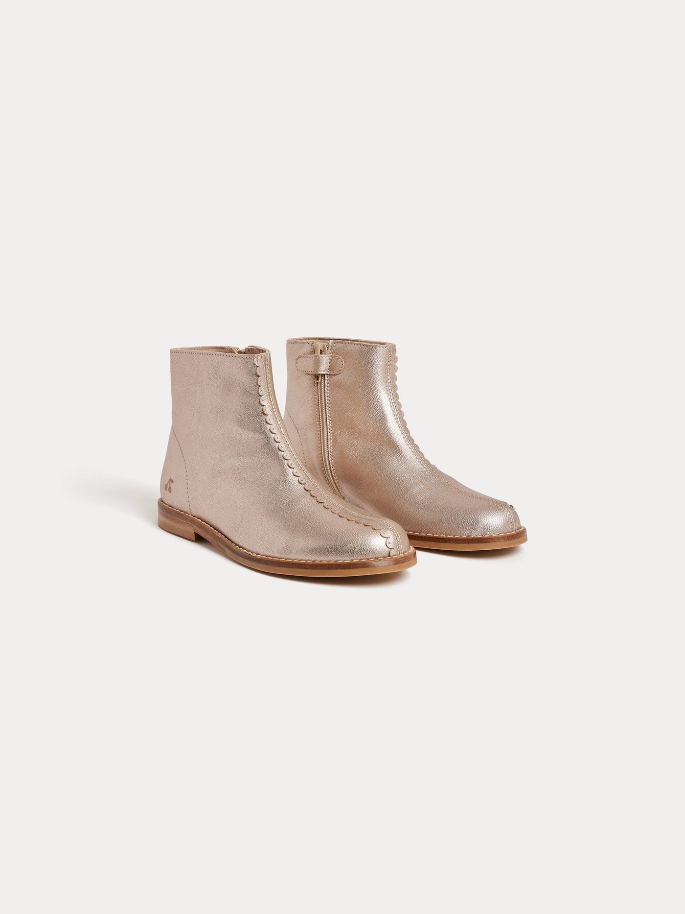 Ankle boots Milie gold with zip and scalloped edges, in leather