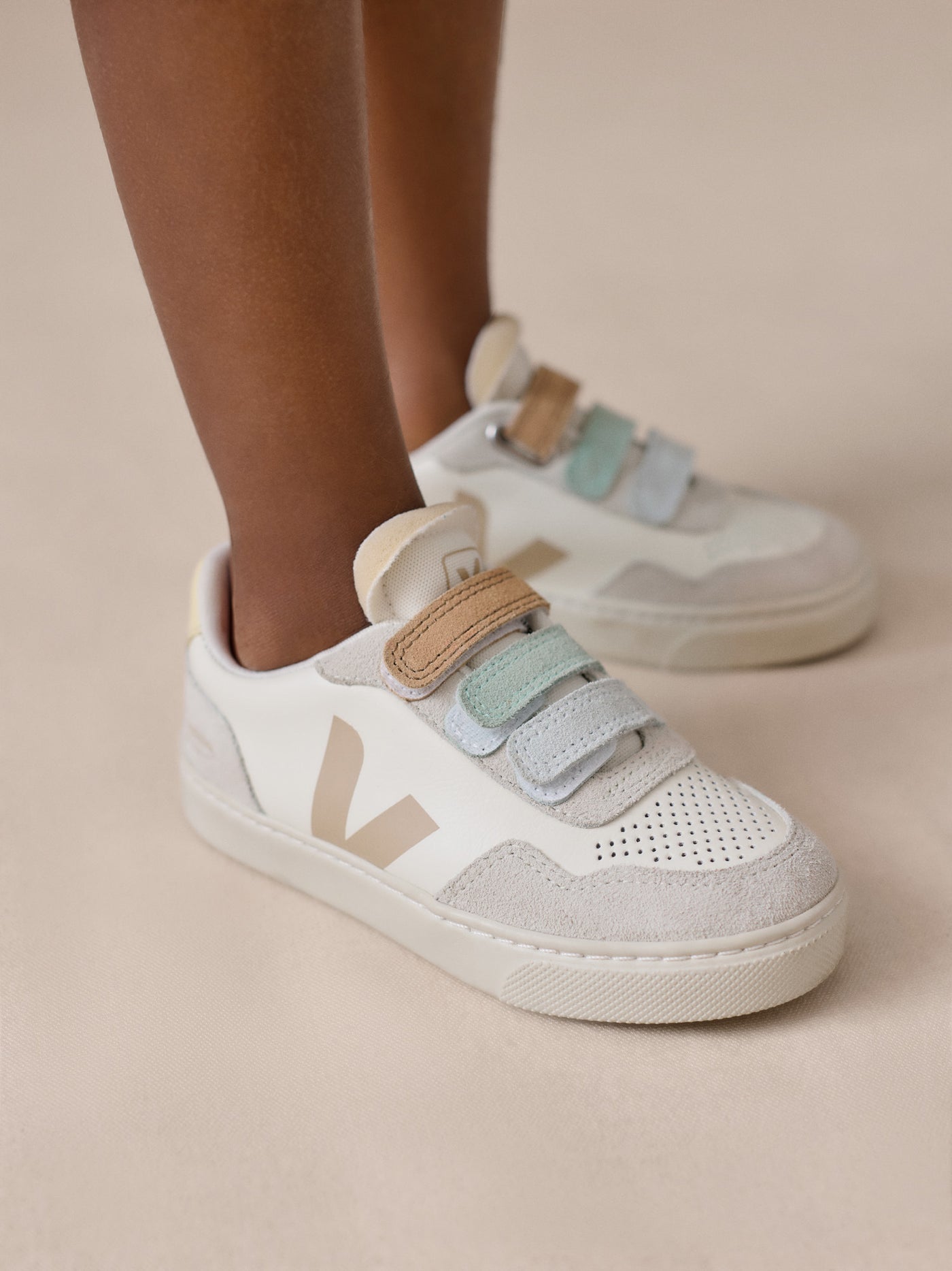 Bonpoint x Veja white Baby V90 Sneakers