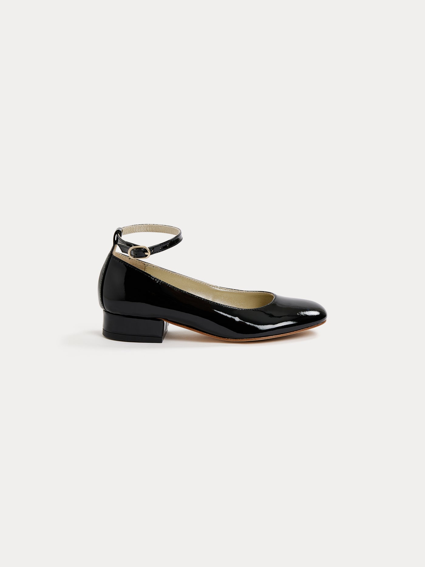 Edna Heeled Shoes black